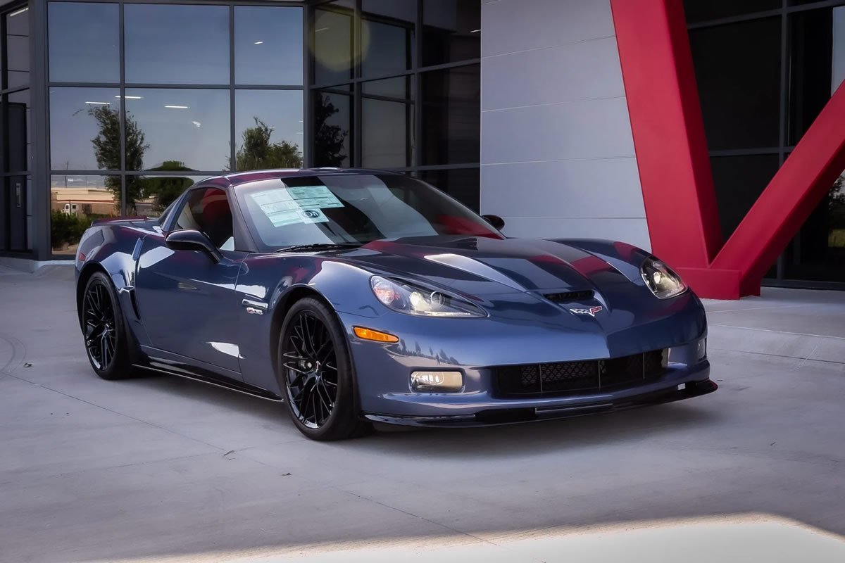 2011-corvette-z06-carbon-limited-edition-number-85-2.jpg