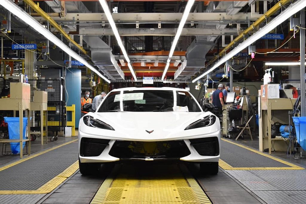 2021-corvette-production.jpg