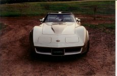 82corvette.jpg