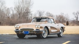 1962-corvette-firemist-gold-1.jpg