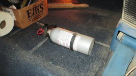 1971 Corvette Fire Extinguisher 001.jpg