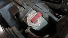 1971 Corvette Stant Lev-R-Vent Radiator Cap .jpg