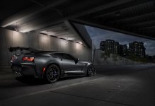 2019-corvette-zr1-5.jpg