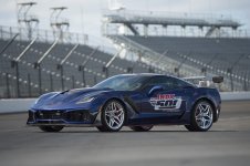 2019-Chevrolet-Corvette-ZR1-Indianapolis500-PaceCar-01.jpg