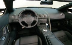 Lamborghini-Murcielago-interior.jpg