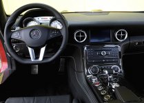 mercedes-sls-amg-interior.jpg