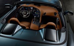 2014-Chevrolet-Corvette-Stingray-Convertible-interior-view.jpg