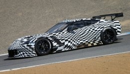 2014-chevrolet-corvette-c7-r-race-car_100437064_l.jpg