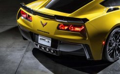 2015-Corvette-Z06-rear-spoiler.jpg