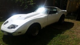 1977 Vette.jpg