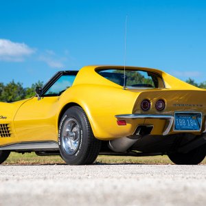 1971 Corvette Coupe in War Bonnet Yellow