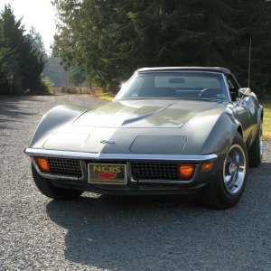 1972 Corvette Convertible in Steel Cities Gray