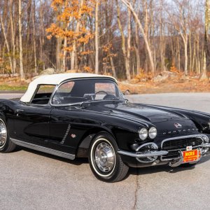 1962 Corvette in Tuxedo Black