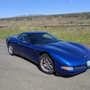 2002 Corvette Z06 in Electron Blue Metallic