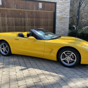 2002 Corvette Convertible in Millennium Yellow