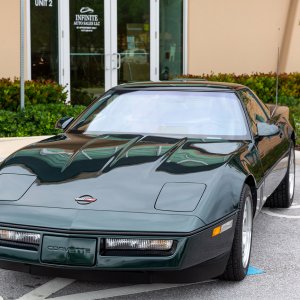 1990 Corvette ZR-1 in Polo Green Metallic with Saddle Interior