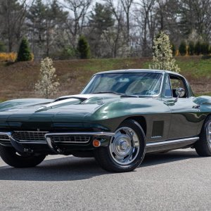 1967 Corvette Coupe in Goodwood Green