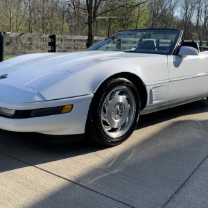 1995 Corvette Convertible in Arctic White