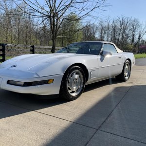 1995 Corvette Convertible in Arctic White