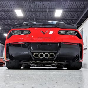 2017 Corvette Z06 Coupe in Torch Red and Z07 Package