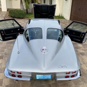 1963 Corvette Split Window Coupe in Sebring Silver