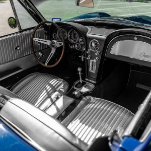 1964 Corvette Convertible - 327 ci - 365 hp in Datyona Blue