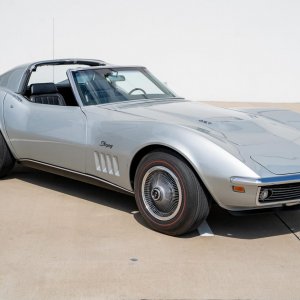 1969 Corvette Coupe L71 427/435 4-Speed in Cortez Silver
