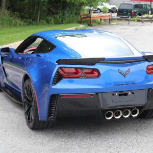 2019 Corvette Grand Sport 2LT Coupe in Elkhart Lake Blue Metallic