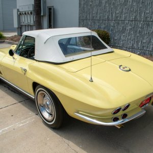 1967 Corvette Convertible L68 427/400 4-Speed in Sunfire Yellow