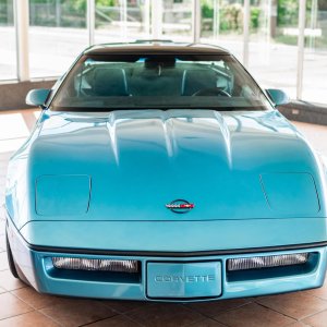 1987 Corvette Coupe in Medium Blue Metallic