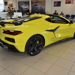 2023 Corvette Z06 Coupe in Accelerate Yellow | Corvette Forum ...