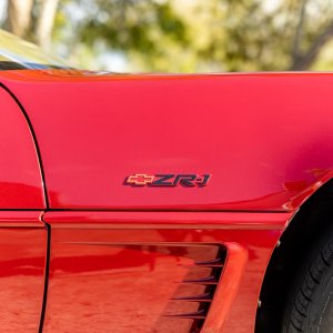 1995 Corvette ZR-1 in Dark Red Metallic