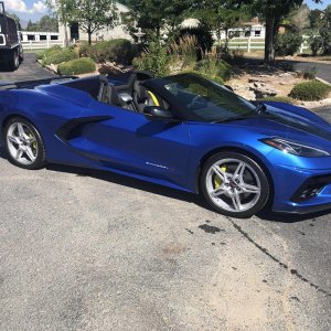 2022 Corvette Stingray Convertible 3LT Z51 in Elkhart Lake Blue Metallic