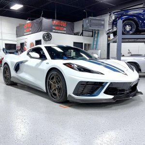 2022 Corvette Stingray Cunningham Le Mans 60th Anniversary Coupe