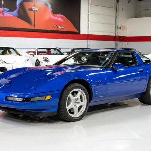 1995 Corvette ZR-1 in Admiral Blue Metallic