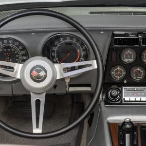 1975 Corvette Convertible in Classic White