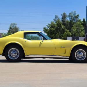 1974 Corvette Coupe 454 in Bright Yellow