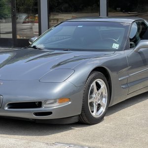 2003 Corvette Coupe in Medium Spiral Gray Metallic