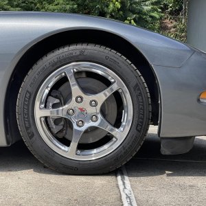 2003 Corvette Coupe in Medium Spiral Gray Metallic