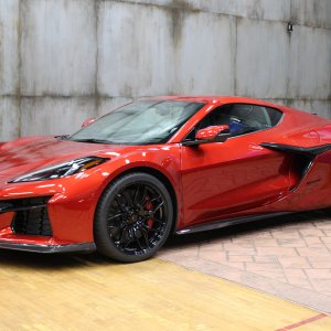 2023 Corvette Z06 Coupe 3LZ in Red Mist Metallic