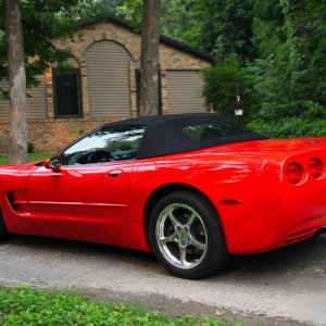 2000 Corvette Convertible in Torch Red