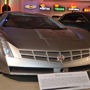 2002 Cadillac Cien