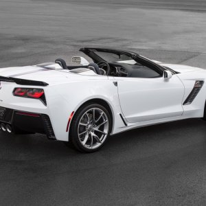 2016 Corvette Stingray and Z06 Twilight Blue Design Package