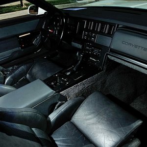 1984 Corvette - VIN 1G1AY0781E5100071
