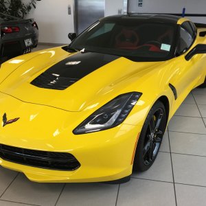 2014 Corvette - Velocity Yellow - Adrenaline Red