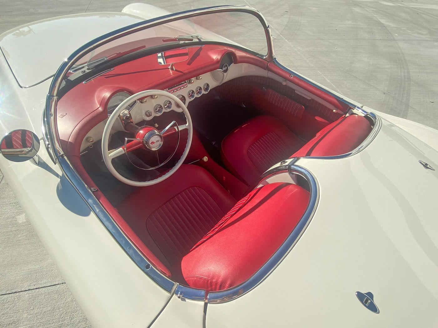 1955 Corvette in Polo White