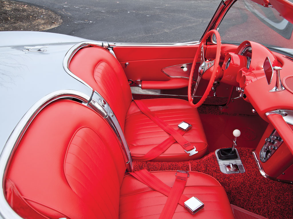 1960 Corvette in Sateen Silver