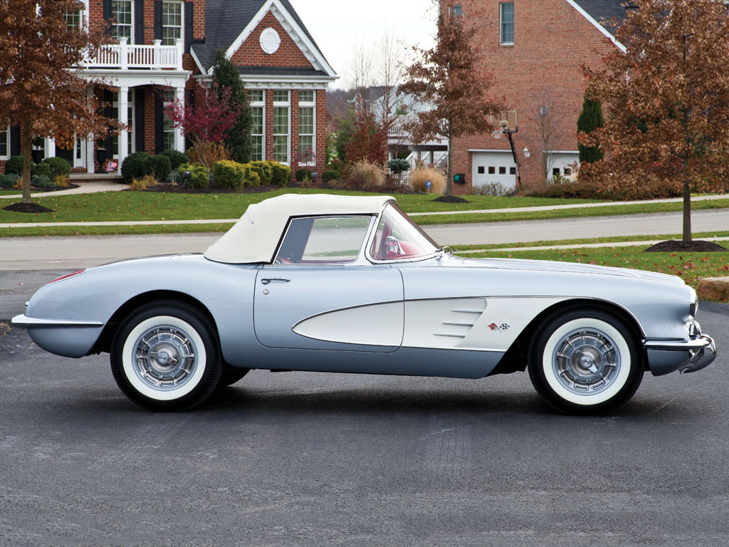 1960 Corvette in Sateen Silver
