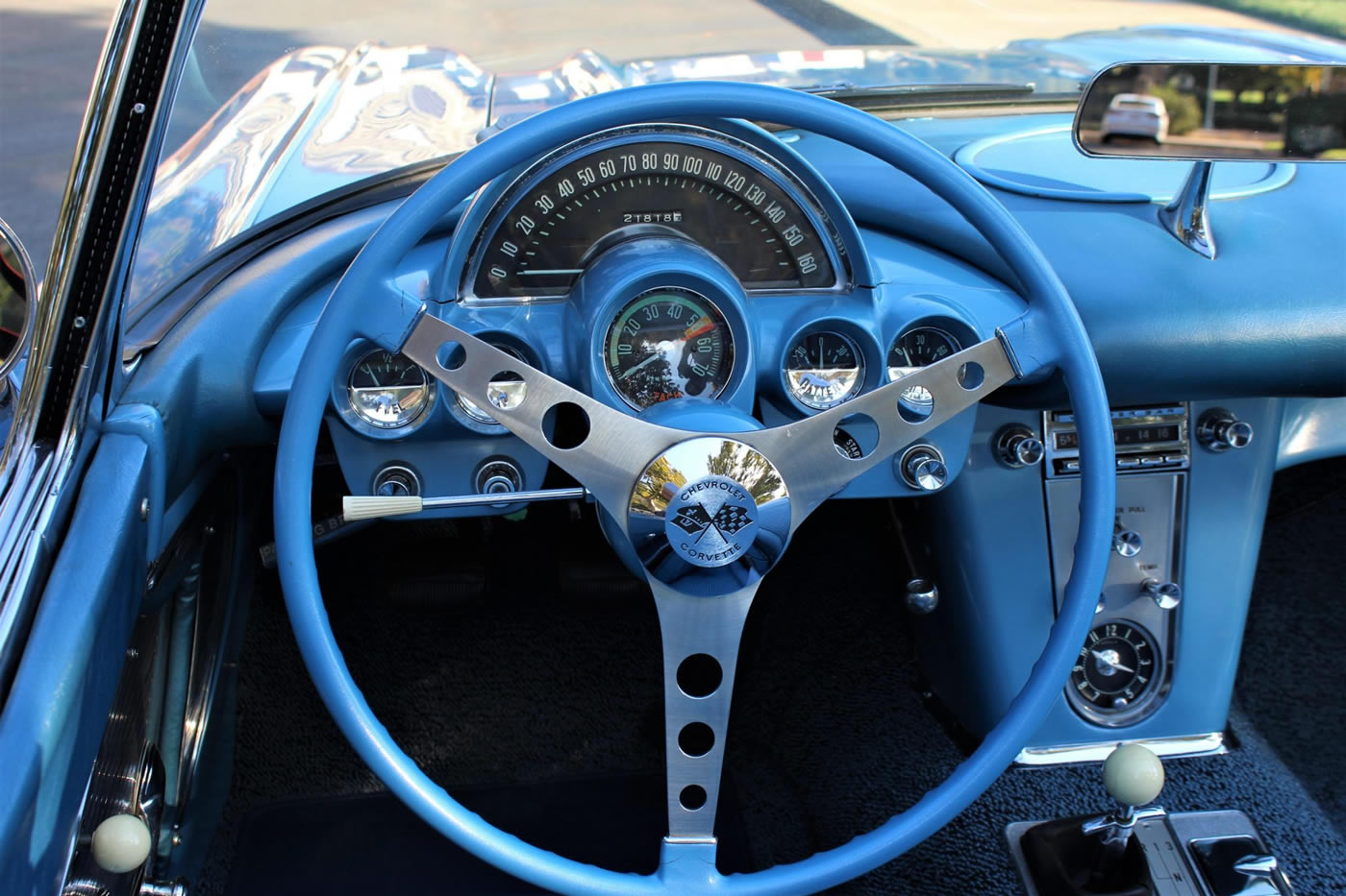 1961 Corvette in Jewel Blue