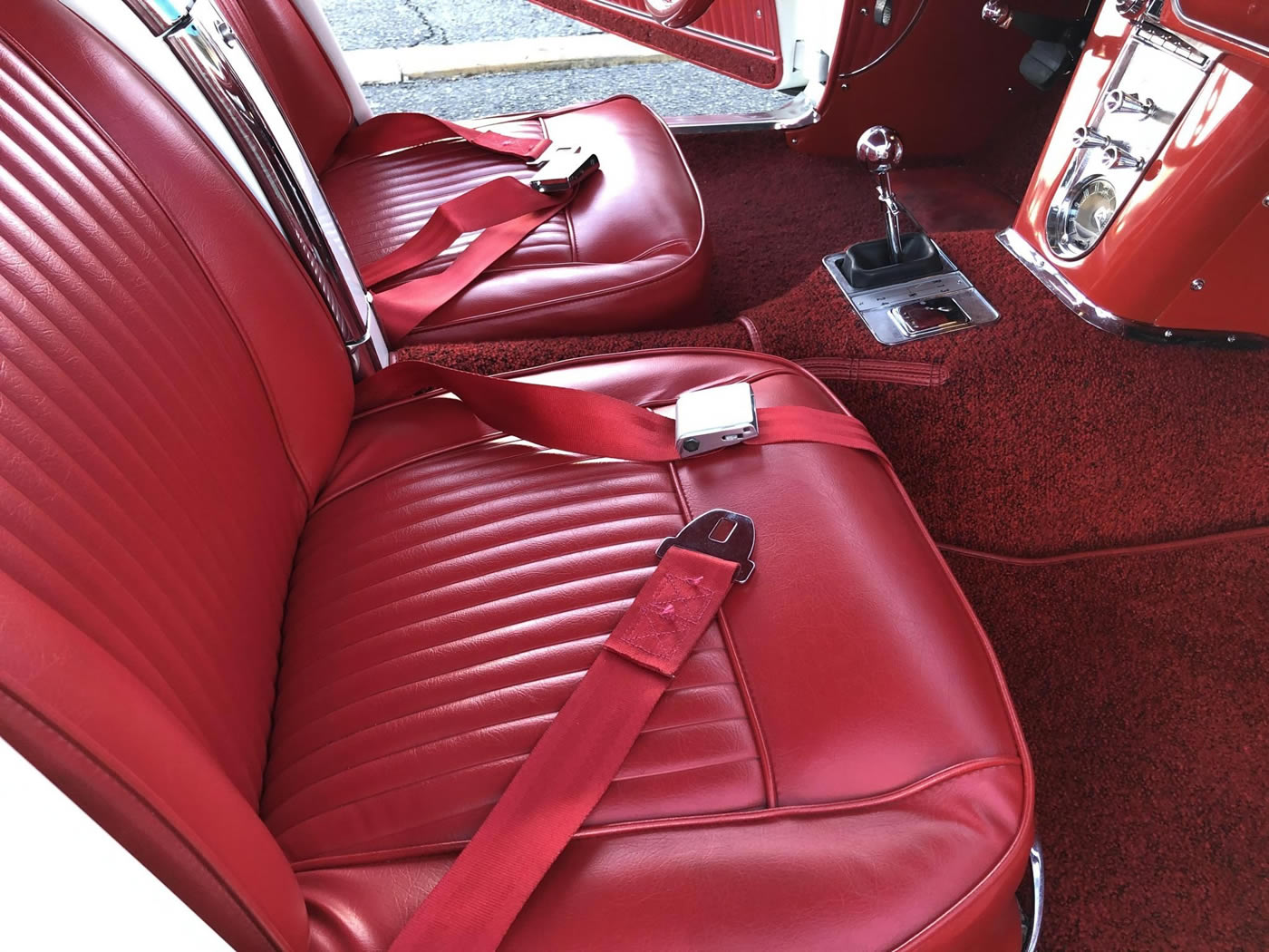 1962 Corvette in Ermine White Over Red Interior